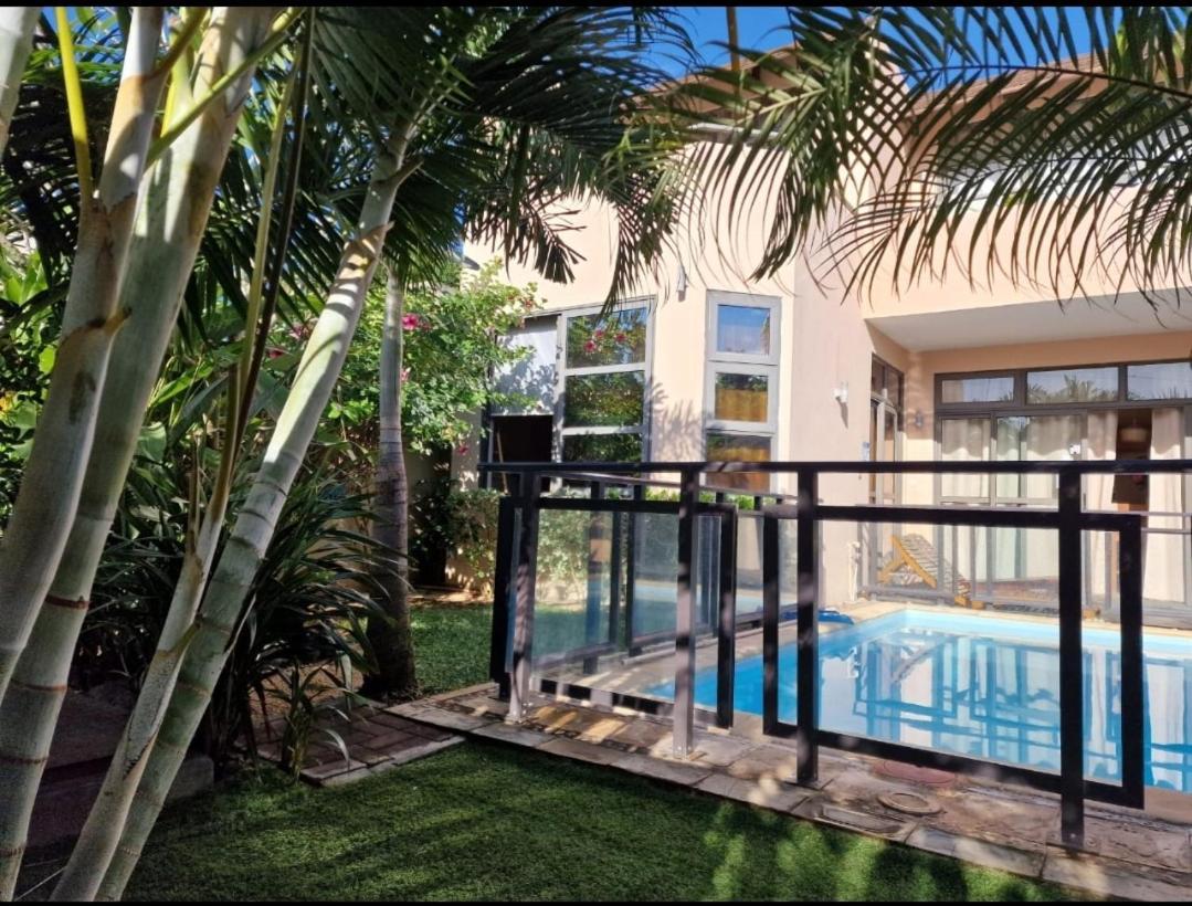 Villa Centre Grand Baie Exterior foto